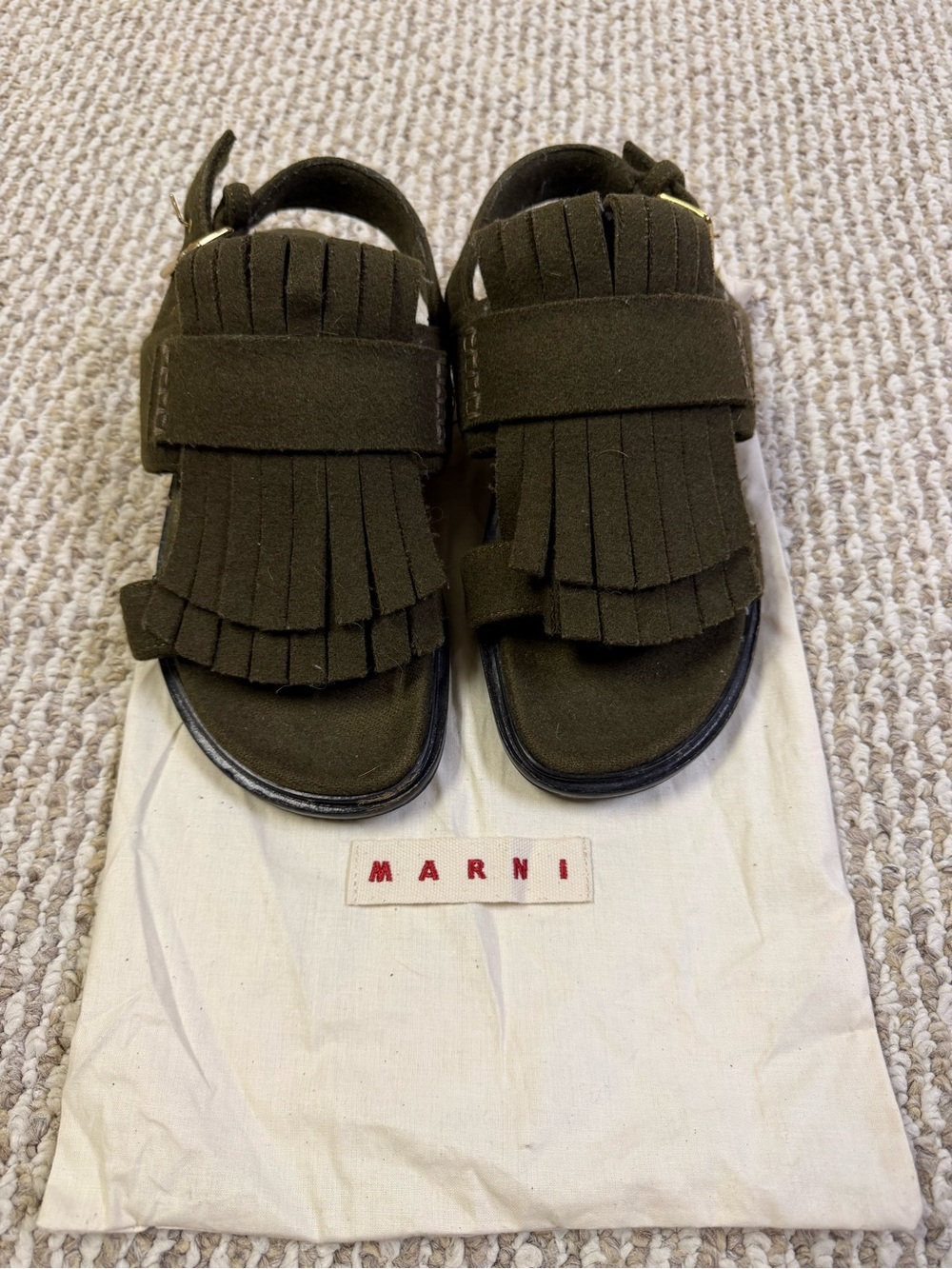 EUC MARNI Wool Fringe Fussbett Sandal - Olive